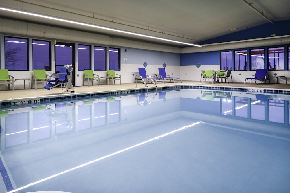 holiday inn express rochelle by ihg