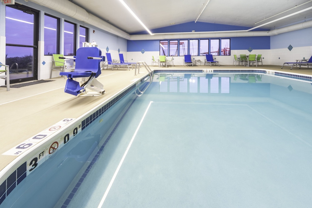 holiday inn express rochelle by ihg