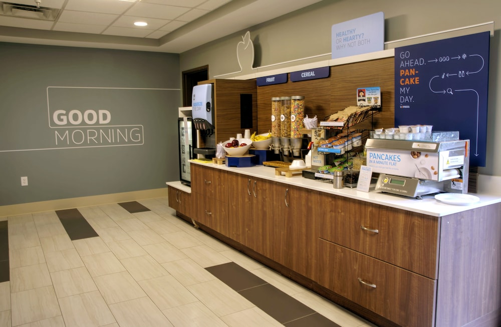 holiday inn express rochelle by ihg