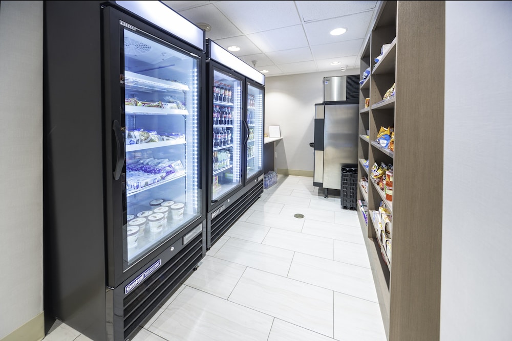 holiday inn express rochelle by ihg