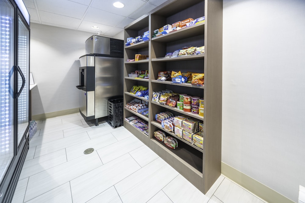 holiday inn express rochelle by ihg