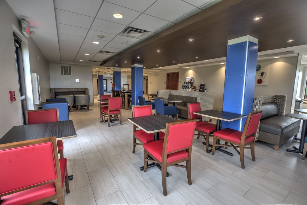 holiday inn express rochelle by ihg
