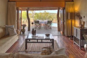 Rhulani Safari Lodge,Gaborone>>Bojanala,5 star
