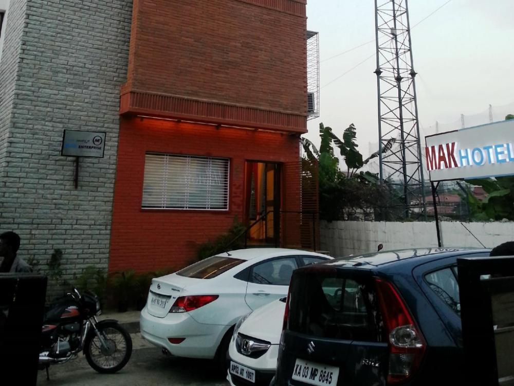 mak hotel