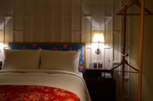 red dot hotel