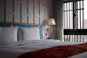 red dot hotel