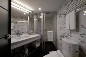 red dot hotel