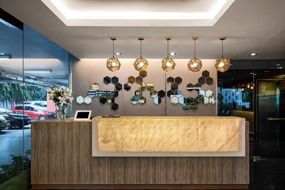 diamond residence ratchada hotel