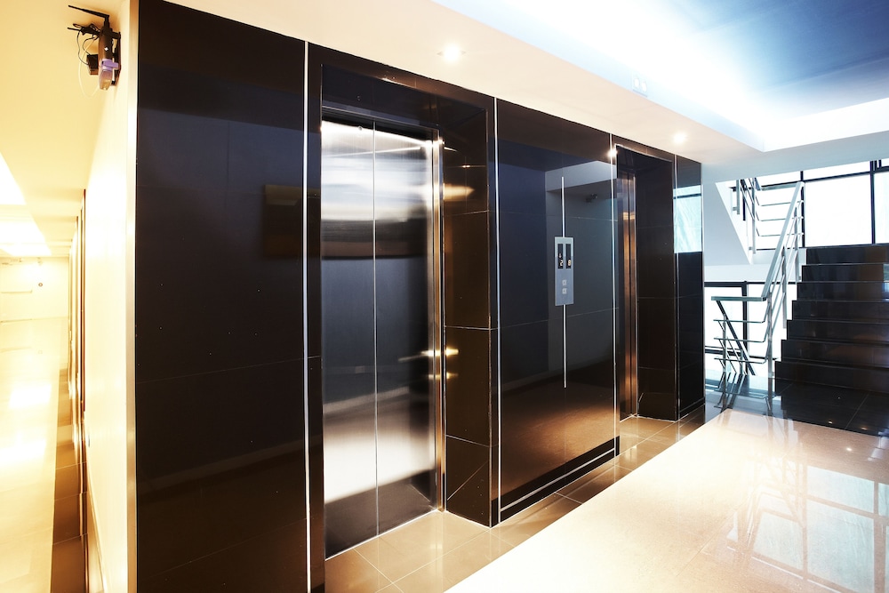 diamond residence ratchada hotel