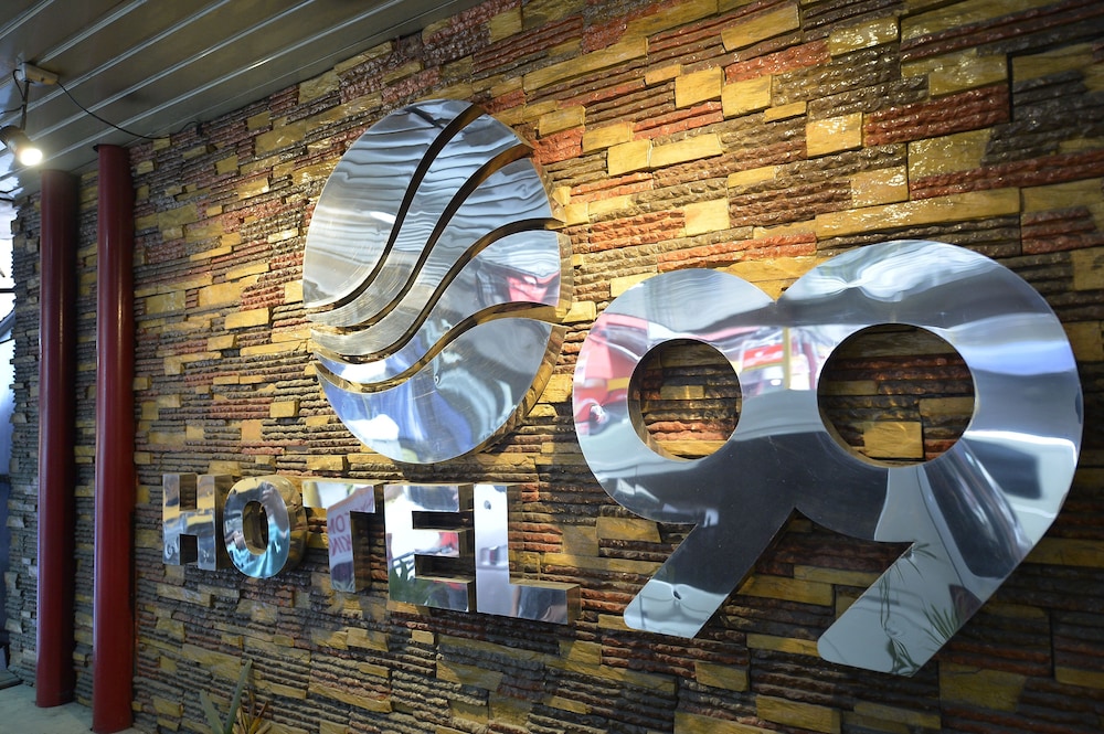 hotel 99 quiapo manila
