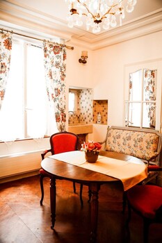 le petit tertre