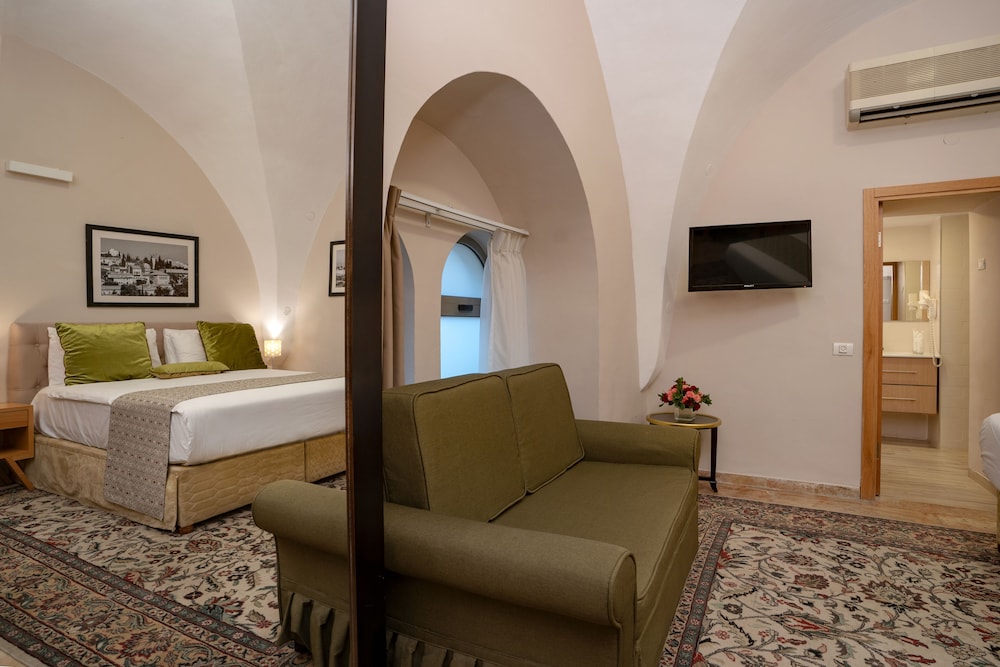 the sephardic house