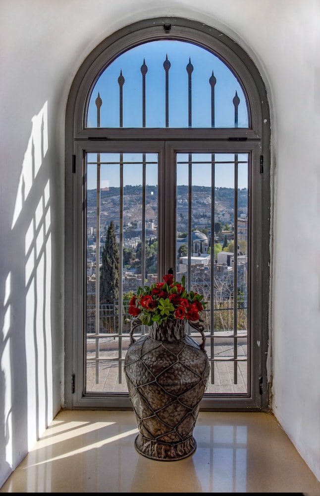 the sephardic house