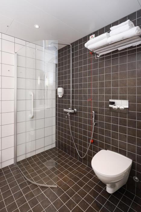 pingvinhotellet unn troms