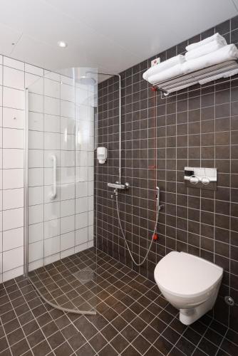 pingvinhotellet unn troms