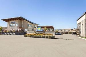 days inn by wyndham montreal east