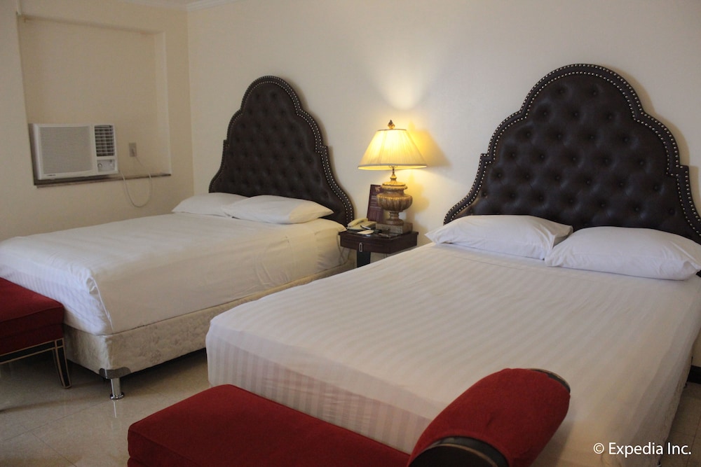 subic bay venezia hotel
