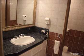 subic bay venezia hotel