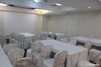 subic bay venezia hotel