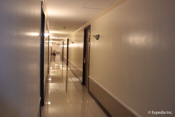 subic bay venezia hotel