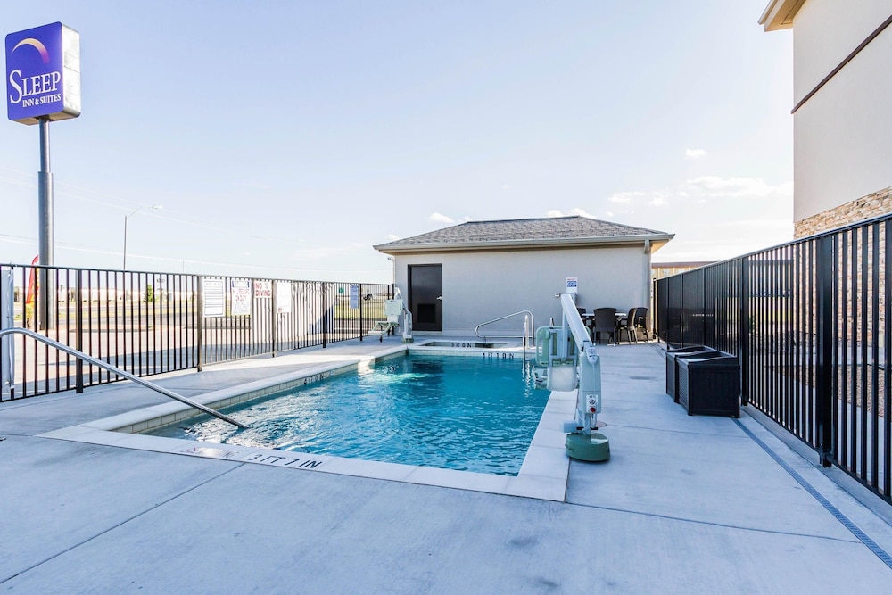 sleep inn and suites odessa