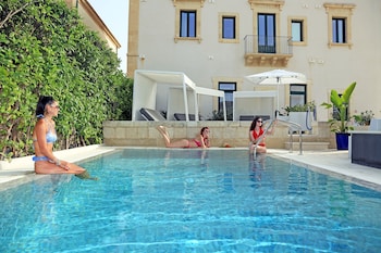 zafran boutique hotel