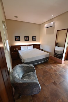 atrium quinta de pedras hotel