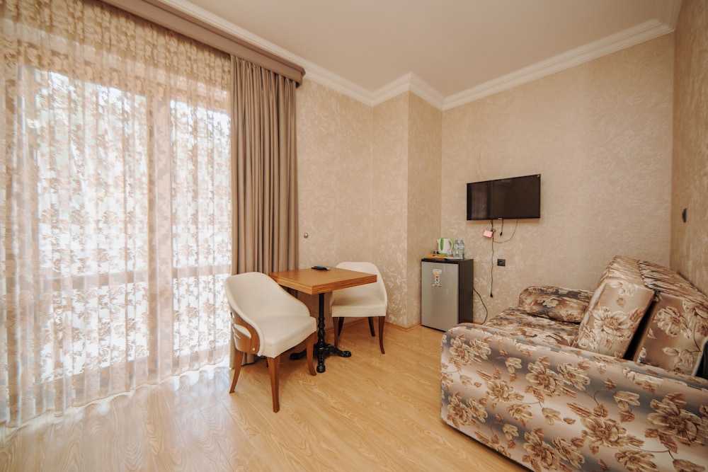 natali hotel