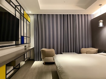 hotel avenue changwon