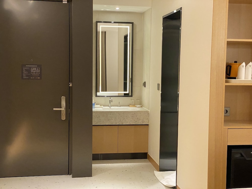 hotel avenue changwon