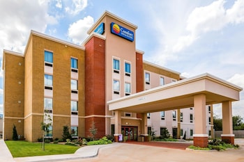 comfort inn and suites newcastle oklahoma city