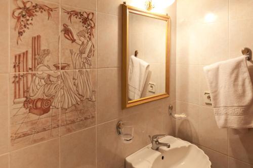 pension eleni
