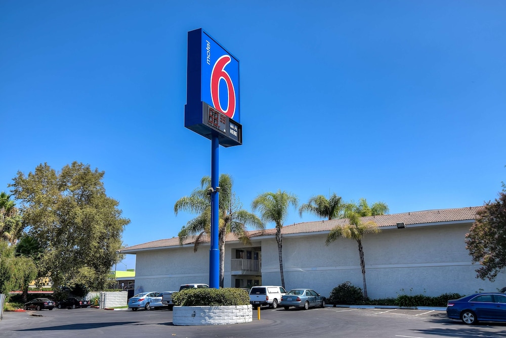 motel 6 rowland heights ca los angeles pomona