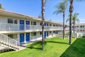 motel 6 rowland heights ca los angeles pomona