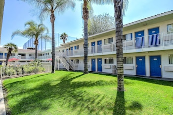 motel 6 rowland heights ca los angeles pomona