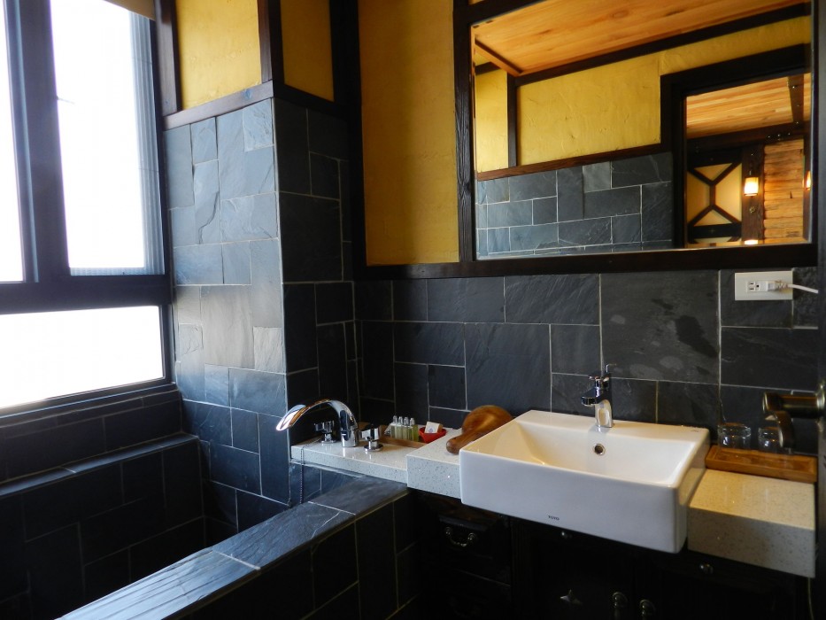 sun moon lake youngquan hotels