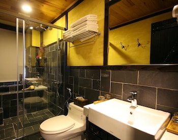 sun moon lake youngquan hotels