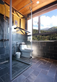 sun moon lake youngquan hotels