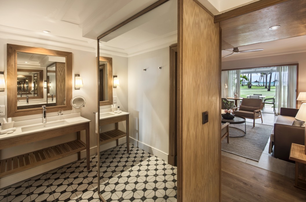 long beach mauritius