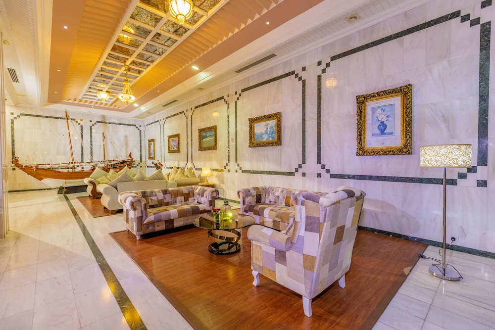 hamdan plaza hotel