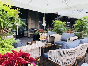 plaza hotel yuyao