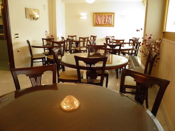 hotel meletiou