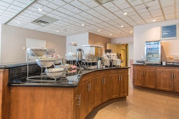 comfort suites downtown