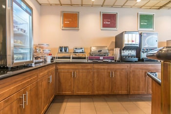 comfort suites downtown