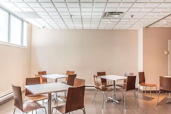 comfort suites downtown