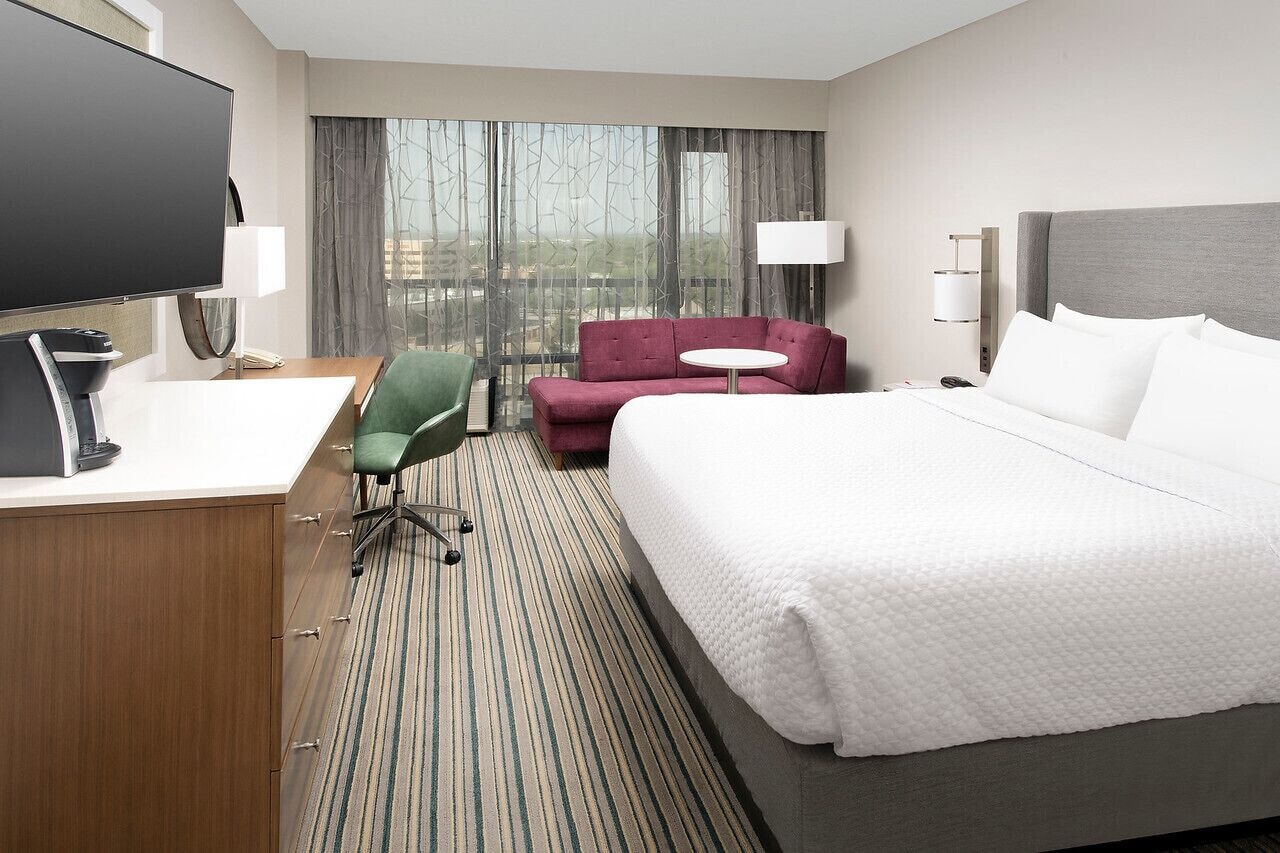 crowne plaza san antonio airport by ihg