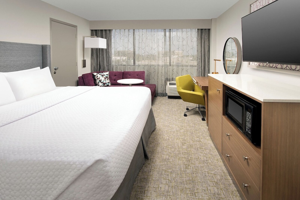 crowne plaza san antonio airport by ihg