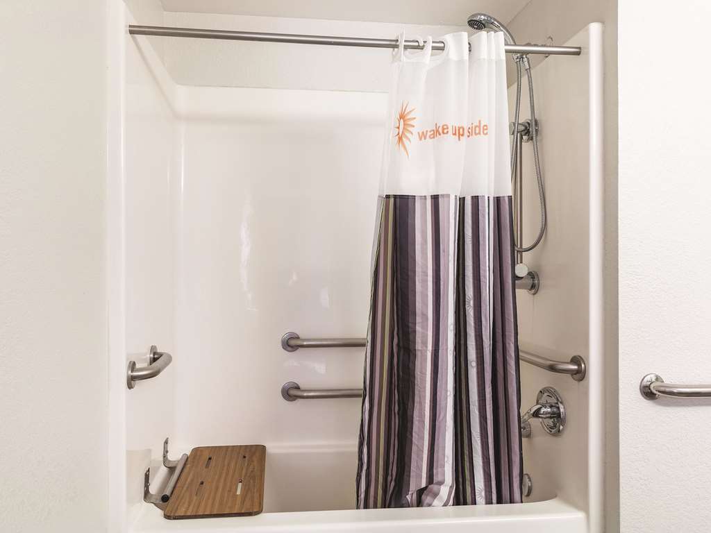 la quinta inn and suites by wyndham san antonio downtown