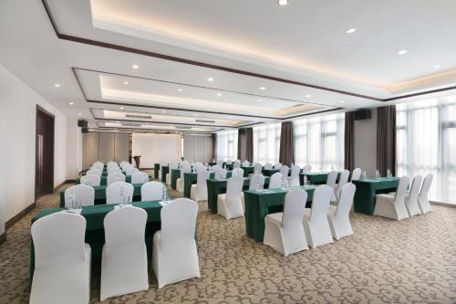 holiday inn beijing airport zone