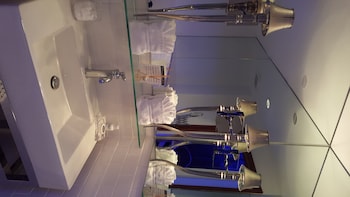 the saint hotel key west autograph collection adult only